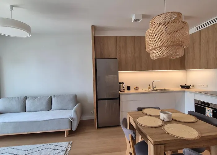 Lejlighed Luxurious Cinnamon Apartment, Self Check-in 24h, Free Parking, Air-conditioning Poznań