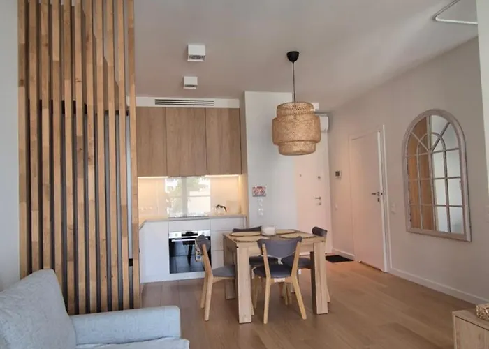 Luxurious Cinnamon Apartment, Self Check-in 24h, Free Parking, Air-conditioning Apartamento