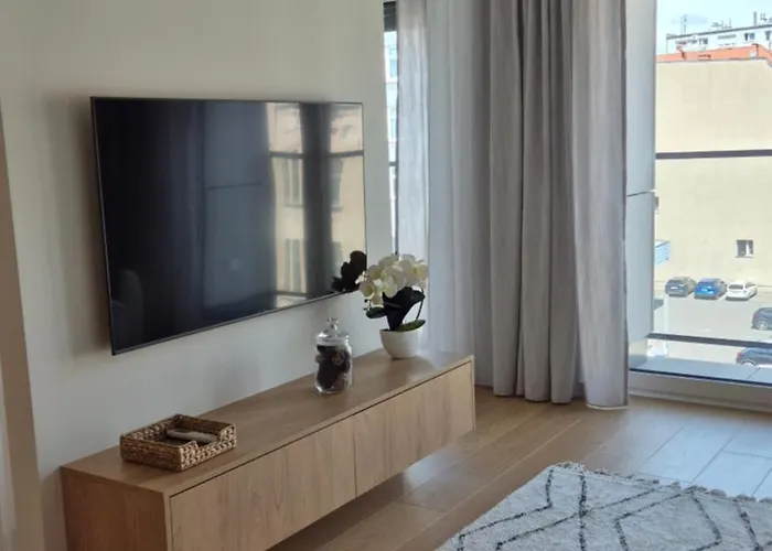 Apartamento Luxurious Cinnamon Apartment, Self Check-in 24h, Free Parking, Air-conditioning