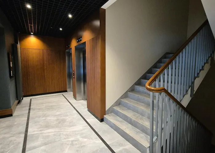 Luxurious Cinnamon Apartment, Self Check-in 24h, Free Parking, Air-conditioning Poznan